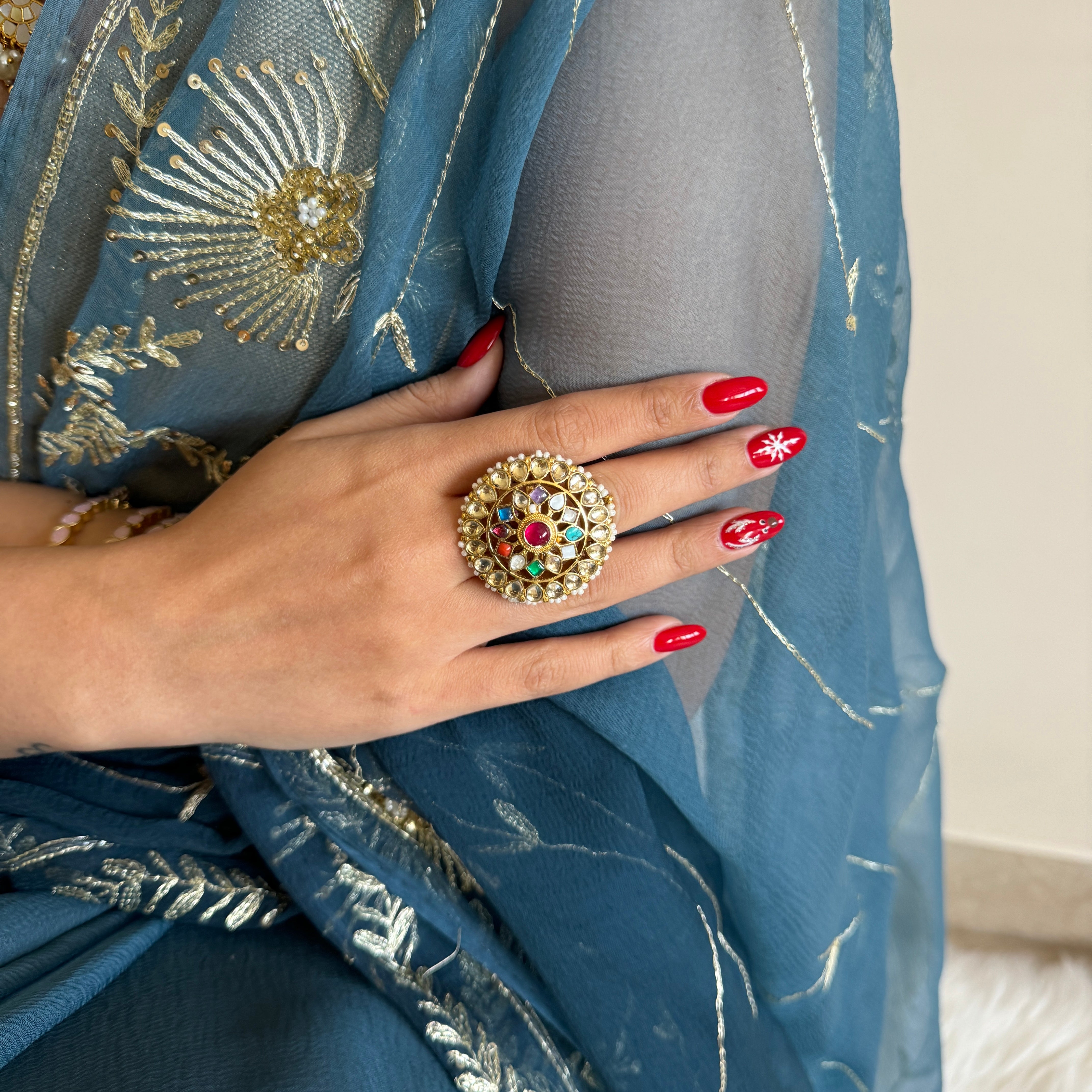 Buy OOMPH Gold Kundan Ring Ethnic Floral Design Adjustable Stylish Latest  online