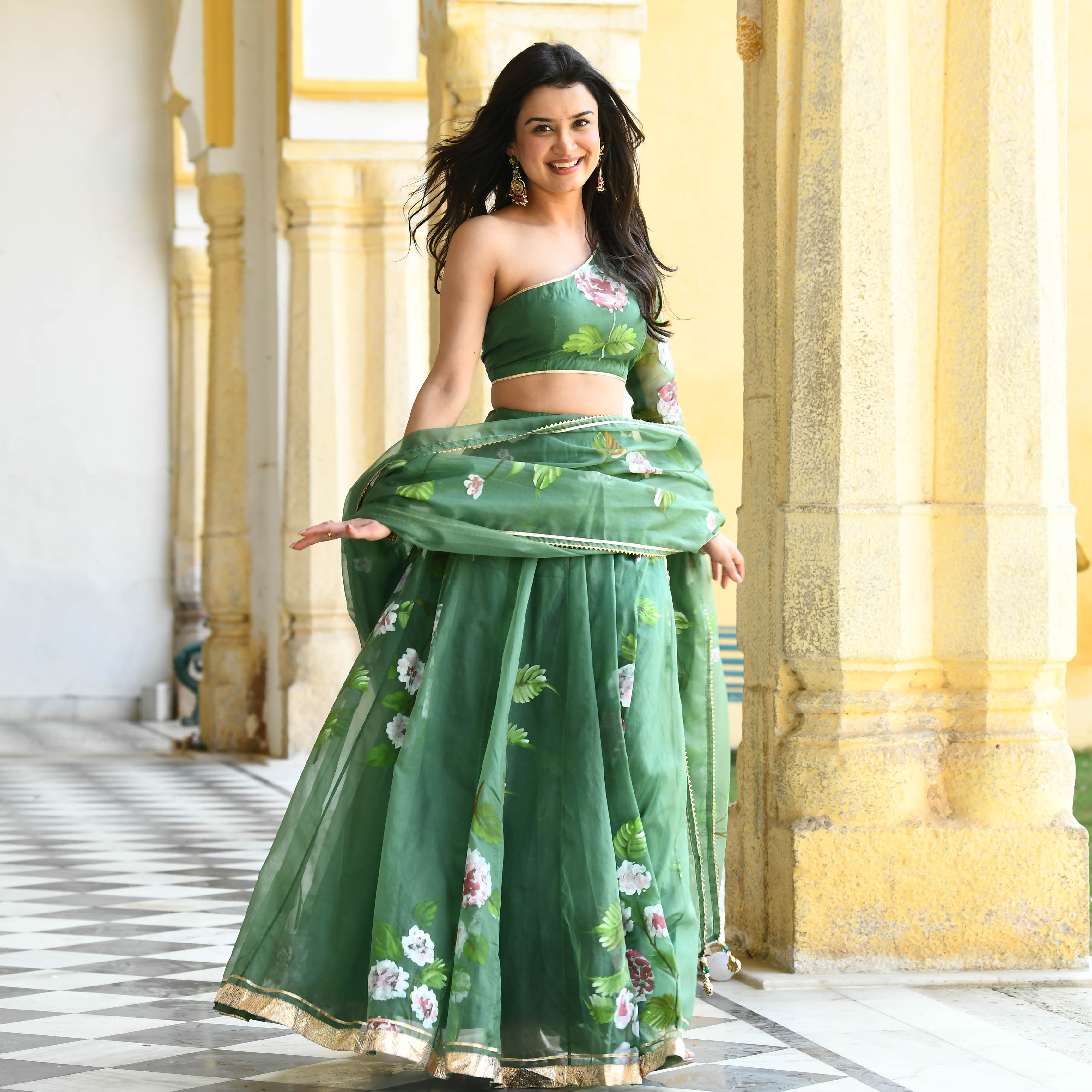 Buy PNTM FASHION Bridal Dirty Green Colour Lehenga Choli | Dulhan Lehenga  Choli | Wedding Lehenga Choli at Amazon.in